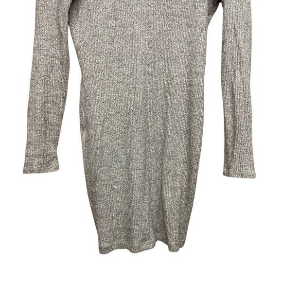 FOREVER 21 Gray Long Sleeve Knit Mini Bodycon Dress Size M Mock Neck Open Back - Picture 4 of 9